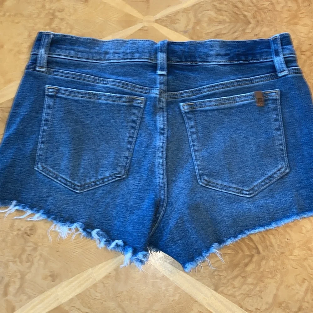 Joe’s Jeans The Andreea CutOff Denim Jean Shorts Size 28
